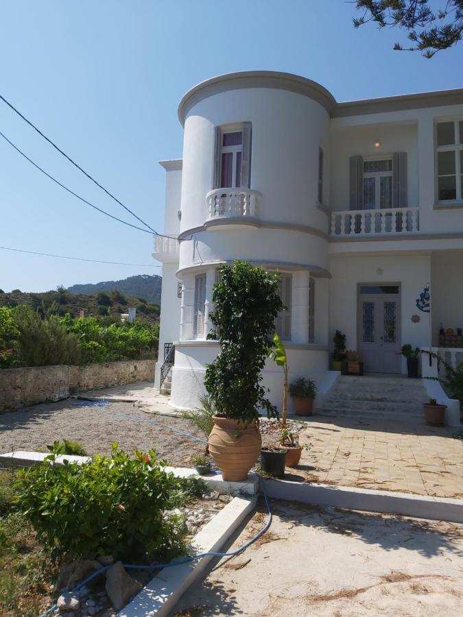 Tower Traditional Pool Villa Kremasti  Exterior photo