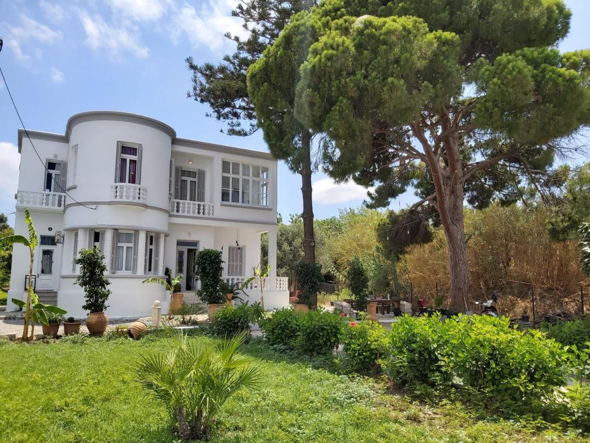 Tower Traditional Pool Villa Kremasti  Exterior photo